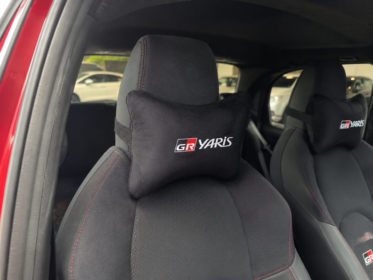 GR Yaris Velvet Neck Pillow, 2pcs